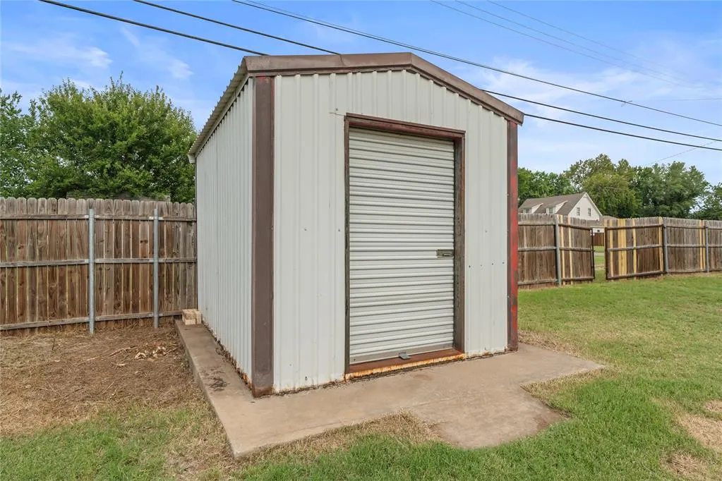 Photo 25 — 419 N Noble Avenue, Watonga, OK 73772