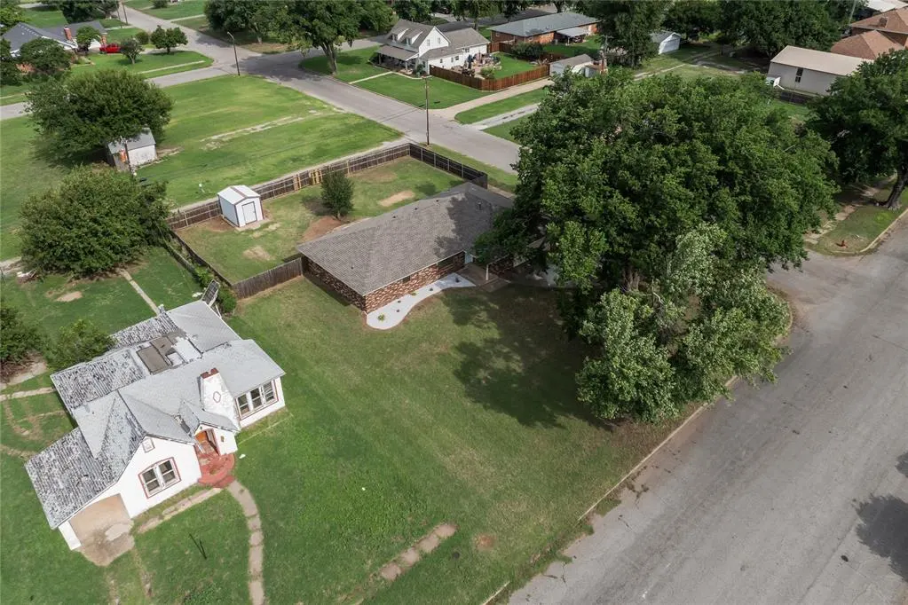 Photo 27 — 419 N Noble Avenue, Watonga, OK 73772