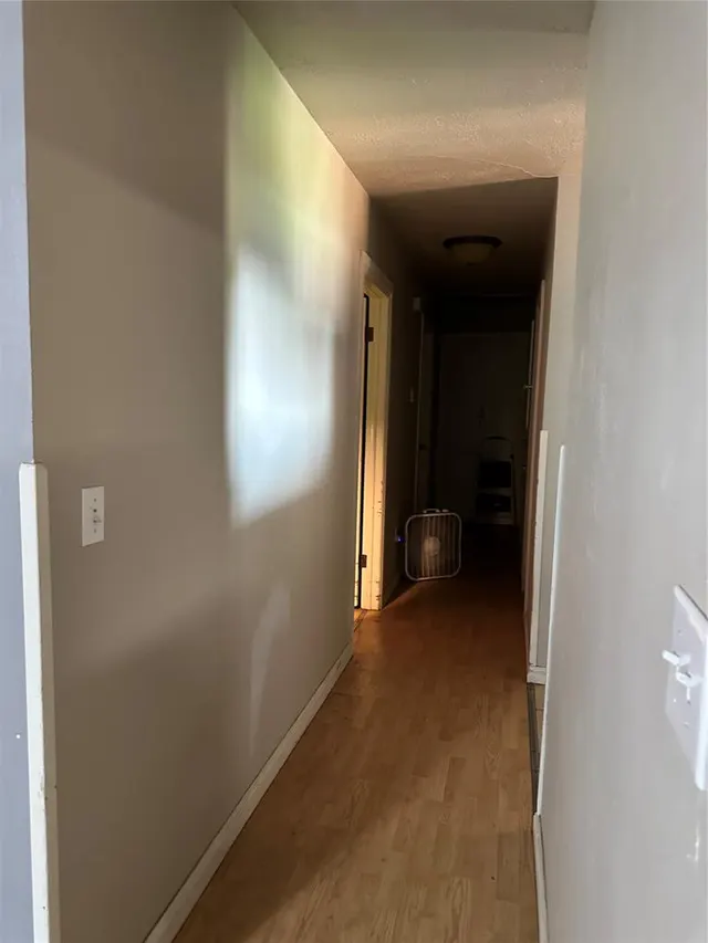 Photo 5 — 101 Burton Place, Edmond, OK 73013