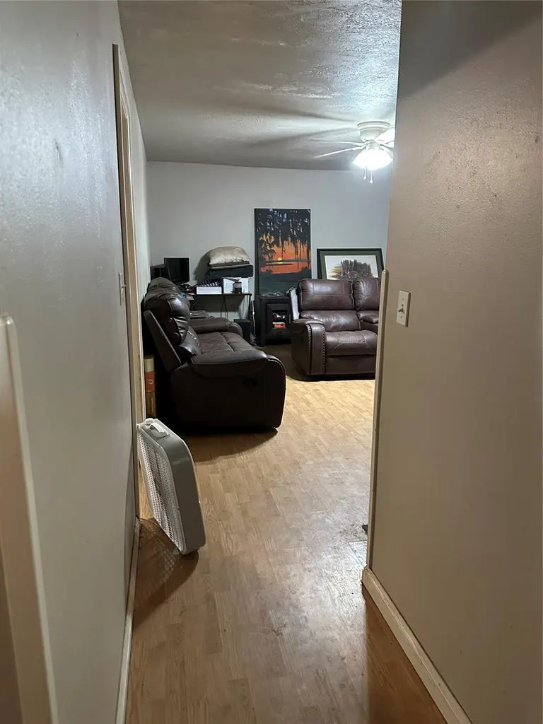 Photo 7 — 101 Burton Place, Edmond, OK 73013