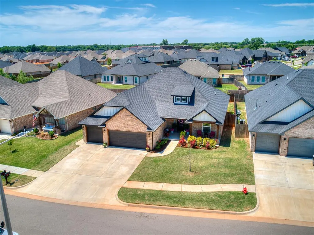 Photo 43 — 4709 Mustang Park Boulevard, Mustang, OK 73064