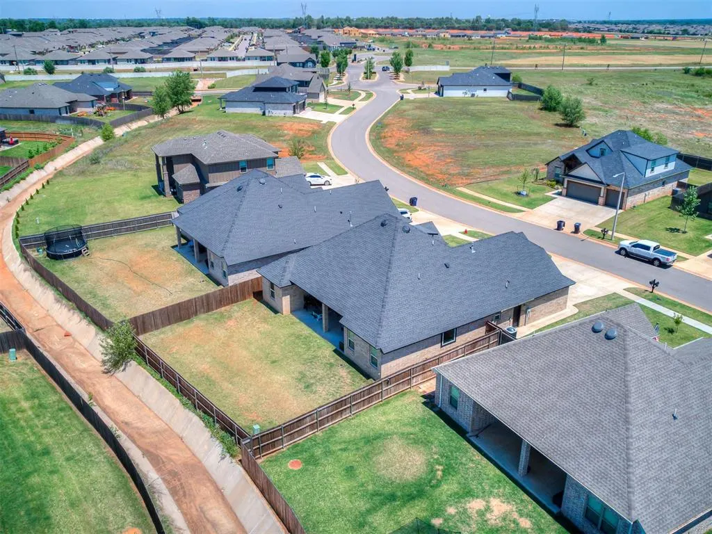 Photo 48 — 4709 Mustang Park Boulevard, Mustang, OK 73064