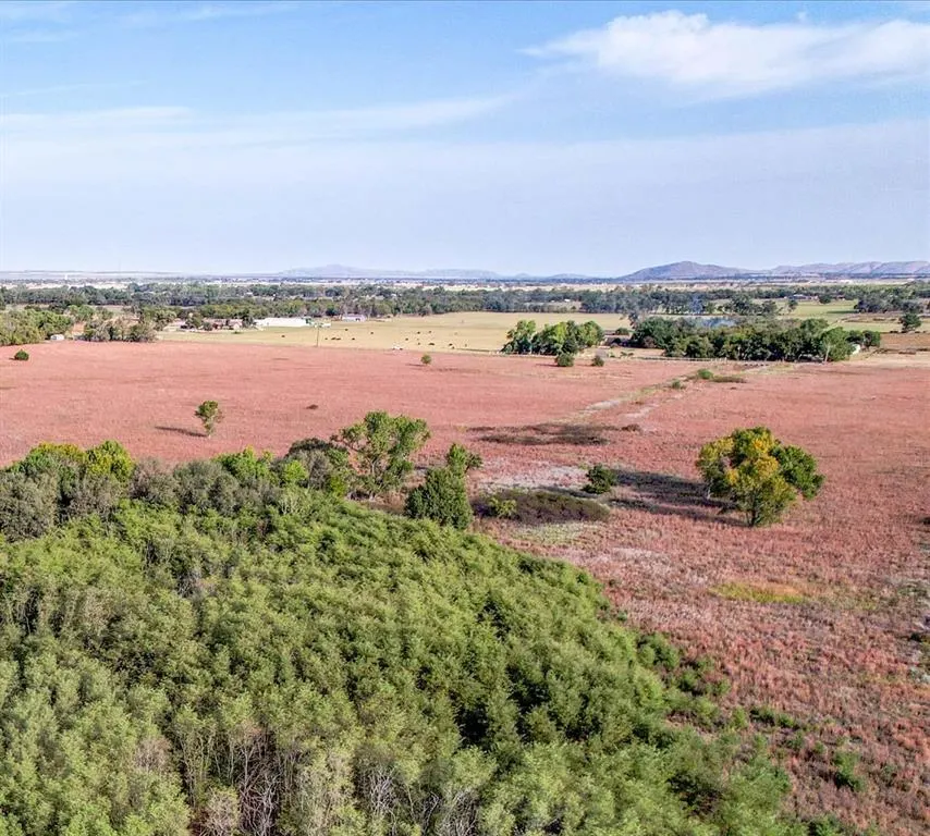 Photo 14 — 10 East County Road 157, Blair, OK 73526