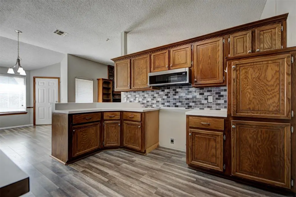 Photo 19 — 2620 Sequoyah Avenue, Moore, OK 73160