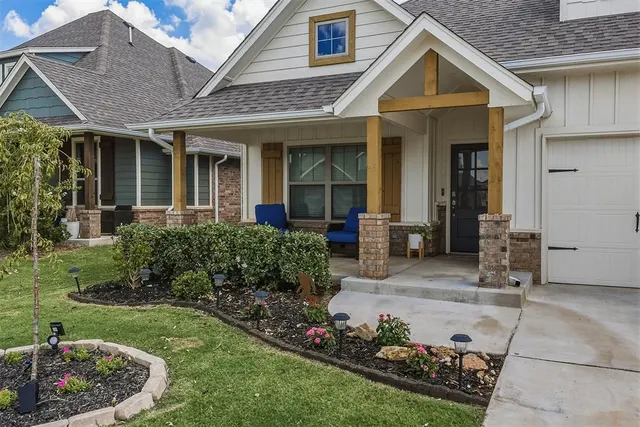 Photo 3 — 9312 NW 118th Street, Yukon, OK 73099
