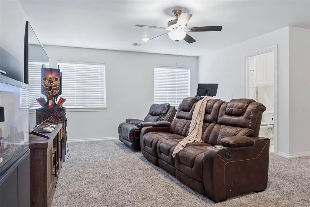 Photo 34 — 9312 NW 118th Street, Yukon, OK 73099