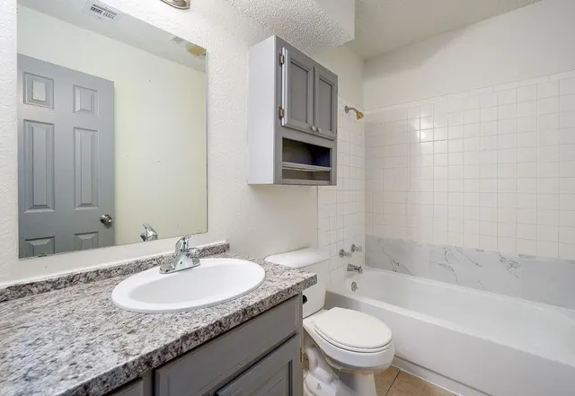 Photo 8 — 8300 NW 10th Street 154, Oklahoma City, OK 73127