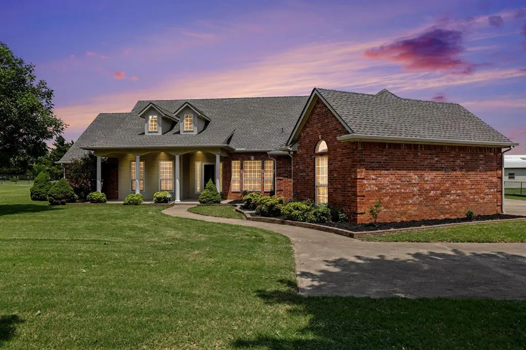 Front exterior — 9024 Wheatland Drive, Oklahoma City, OK 73169