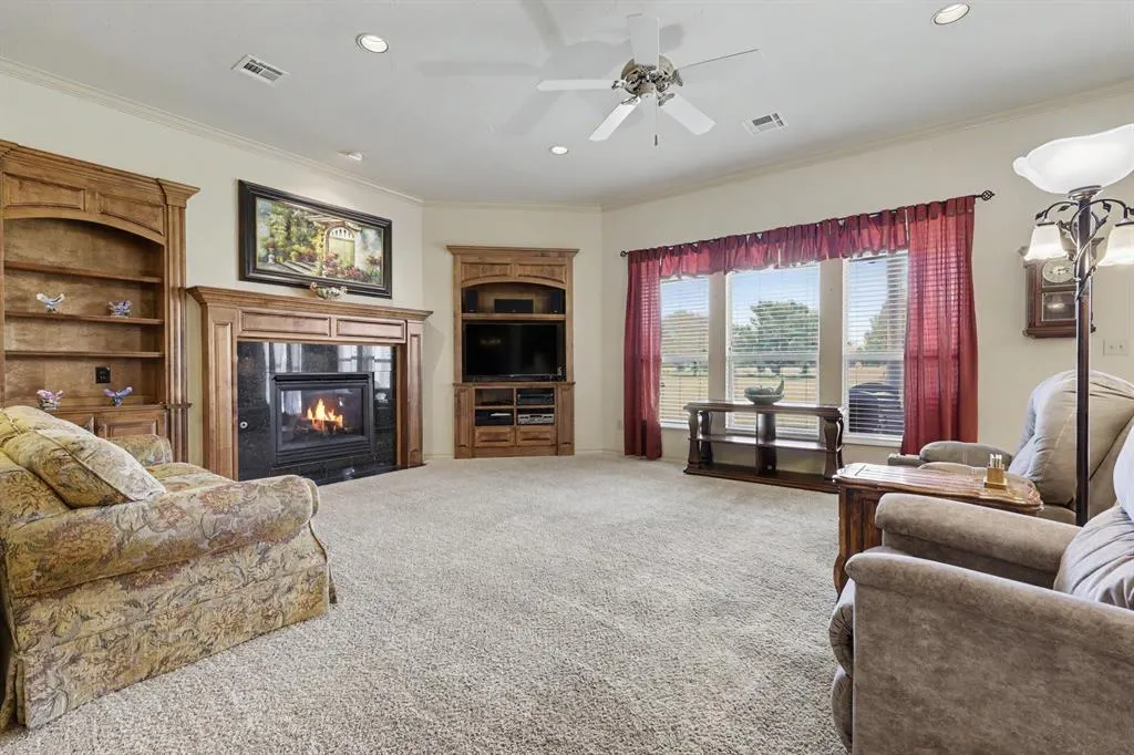Photo 5 — 9024 Wheatland Drive, Oklahoma City, OK 73169