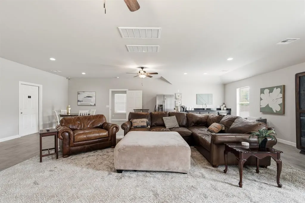 Photo 15 — 215 Meadow Drive, Newcastle, OK 73065