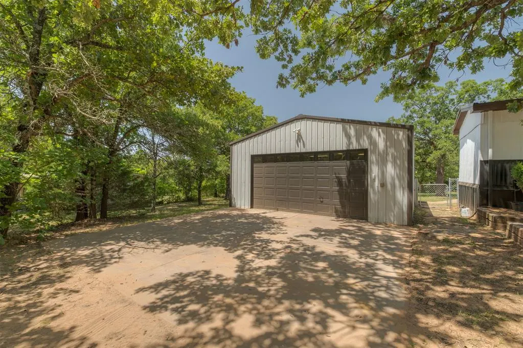 Photo 2 — 9209 Sleepy Hollow Drive, Newalla, OK 74857