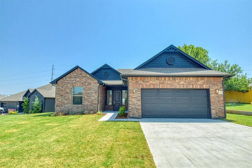Front exterior — 519 NE 23rd Avenue, Norman, OK 73071