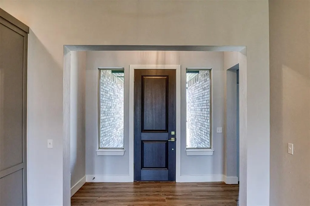 Photo 4 — 519 NE 23rd Avenue, Norman, OK 73071