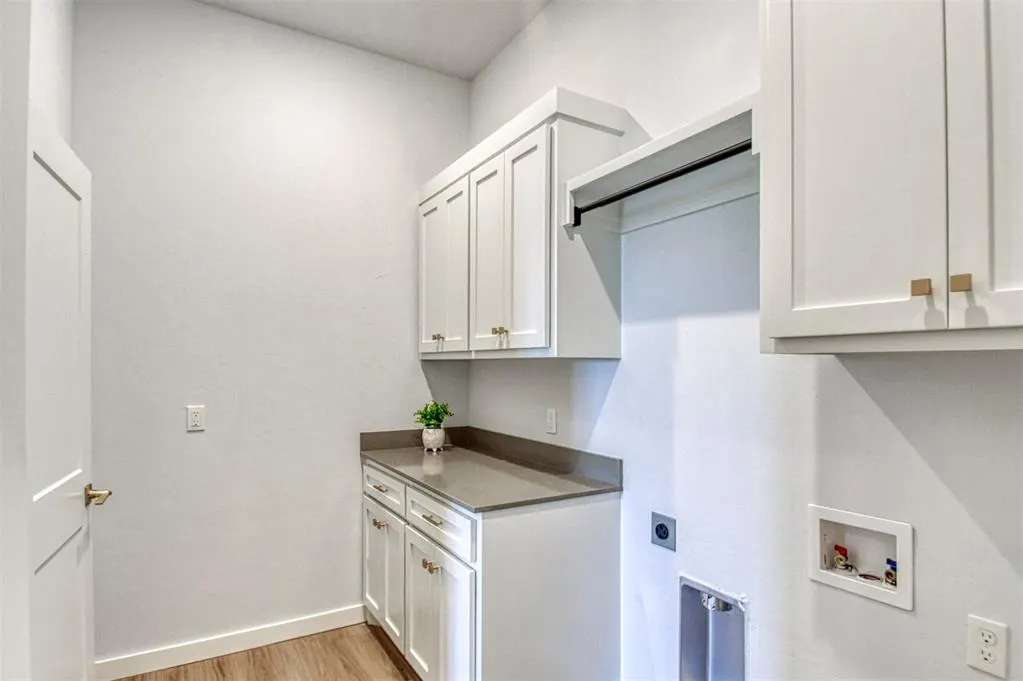 Photo 19 — 519 NE 23rd Avenue, Norman, OK 73071