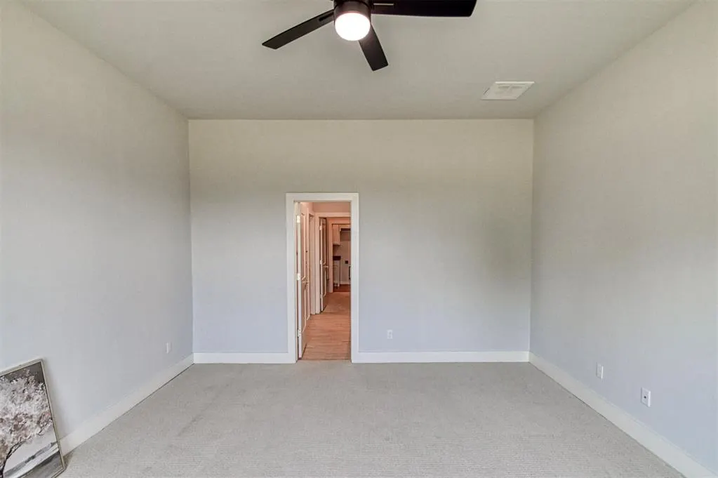 Photo 21 — 519 NE 23rd Avenue, Norman, OK 73071