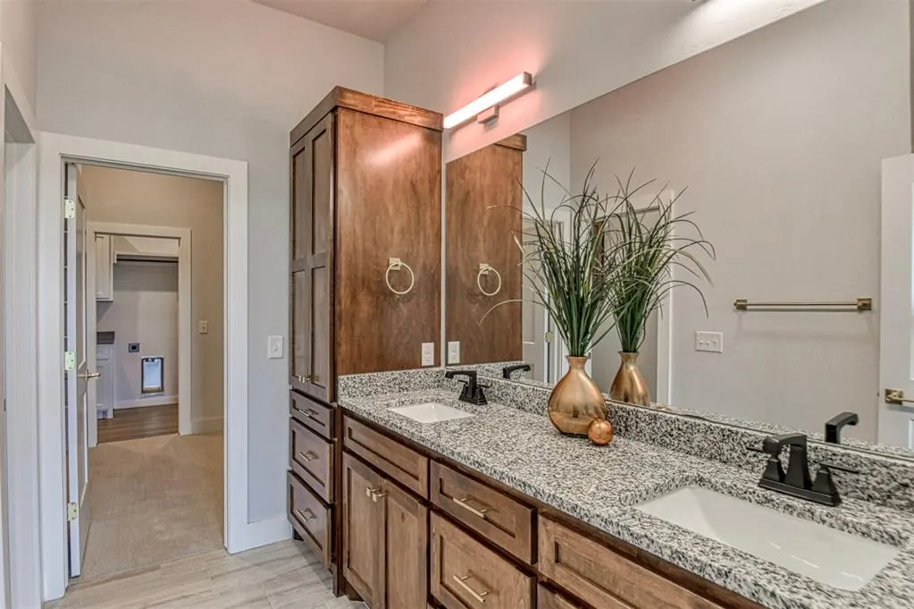 Photo 23 — 519 NE 23rd Avenue, Norman, OK 73071