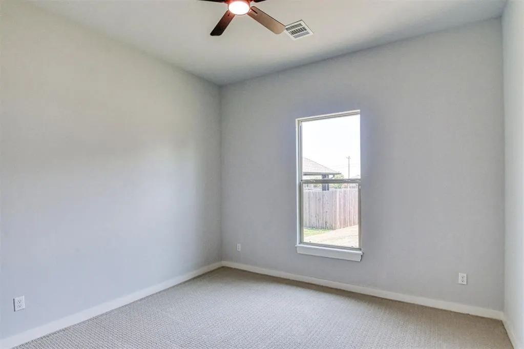 Photo 30 — 519 NE 23rd Avenue, Norman, OK 73071