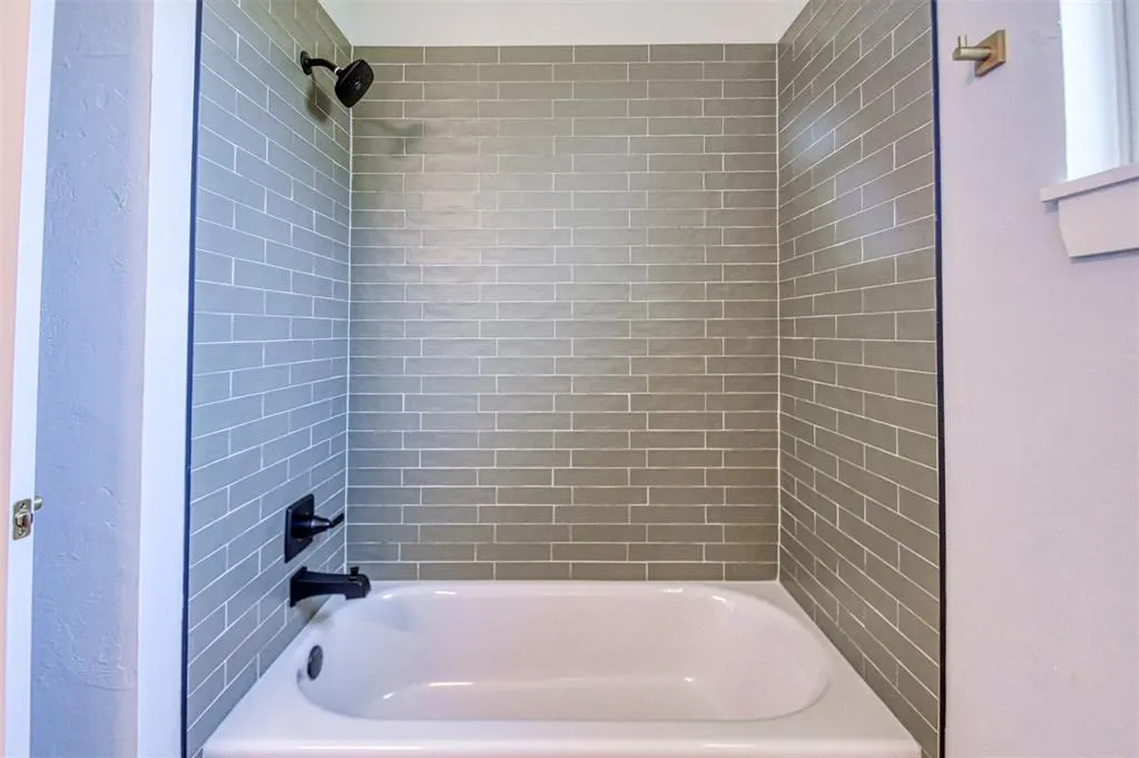 Photo 33 — 519 NE 23rd Avenue, Norman, OK 73071
