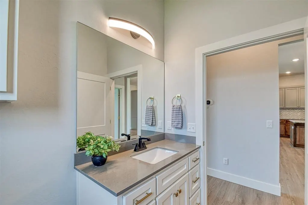 Photo 34 — 519 NE 23rd Avenue, Norman, OK 73071