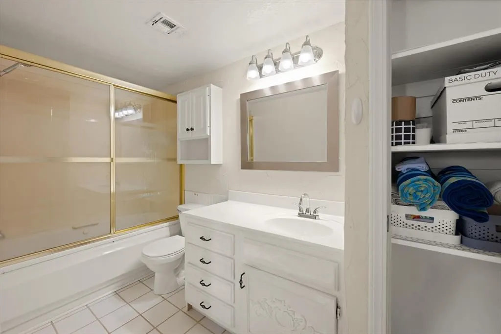 Photo 15 — 11525 N Meridian Avenue 206, Oklahoma City, OK 73120