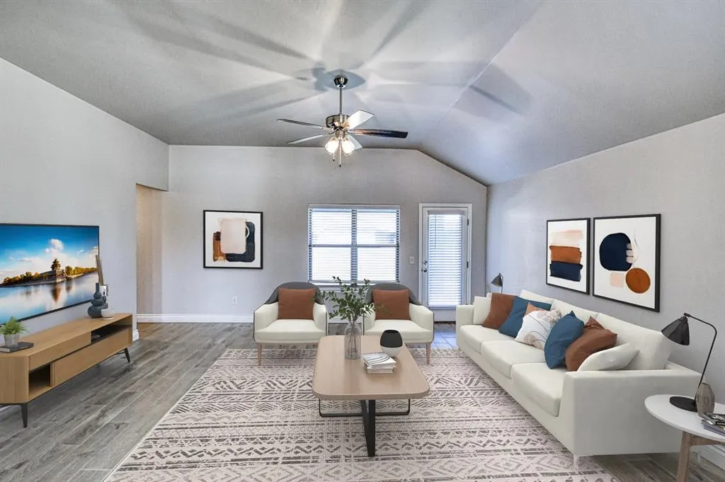 Photo 7 — 624 Caladium Drive, Yukon, OK 73099