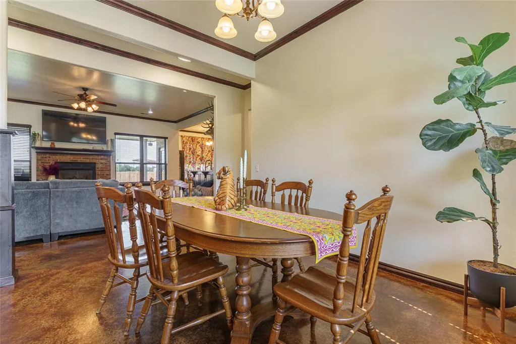 Photo 13 — 106 Riverview Drive, Clinton, OK 73601