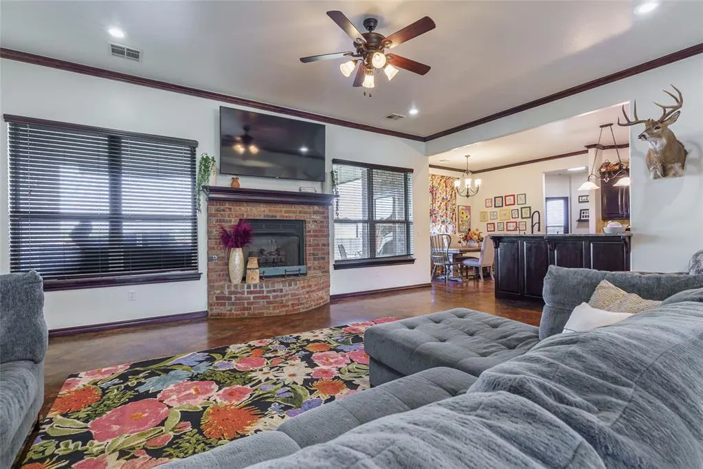 Photo 15 — 106 Riverview Drive, Clinton, OK 73601