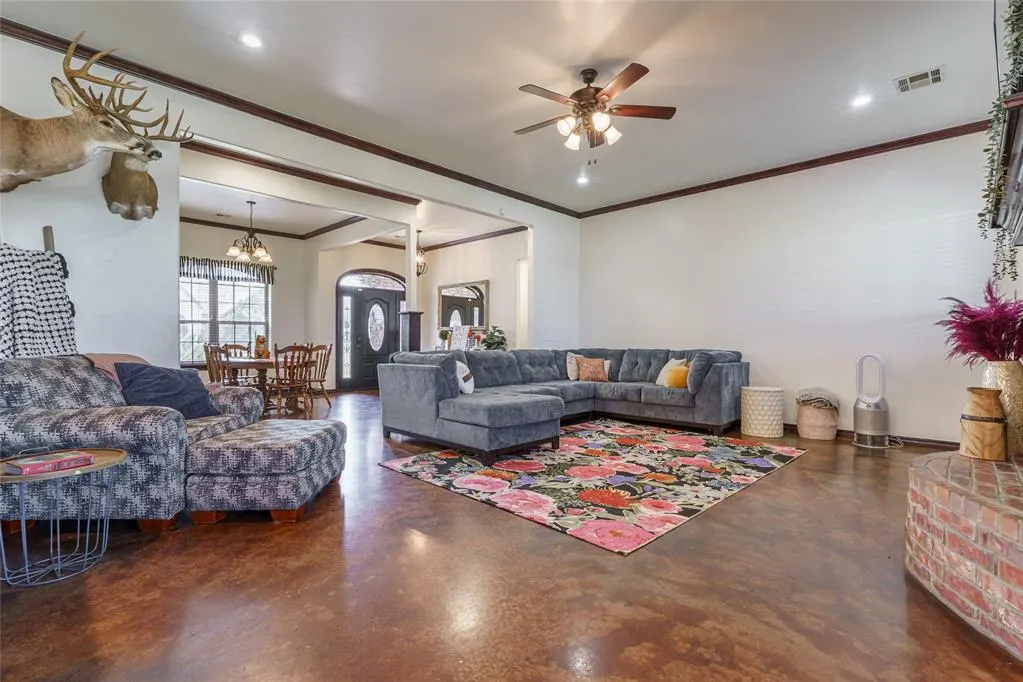 Photo 18 — 106 Riverview Drive, Clinton, OK 73601