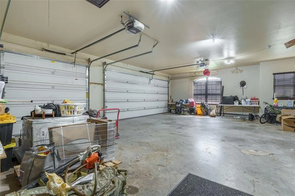 Photo 30 — 106 Riverview Drive, Clinton, OK 73601