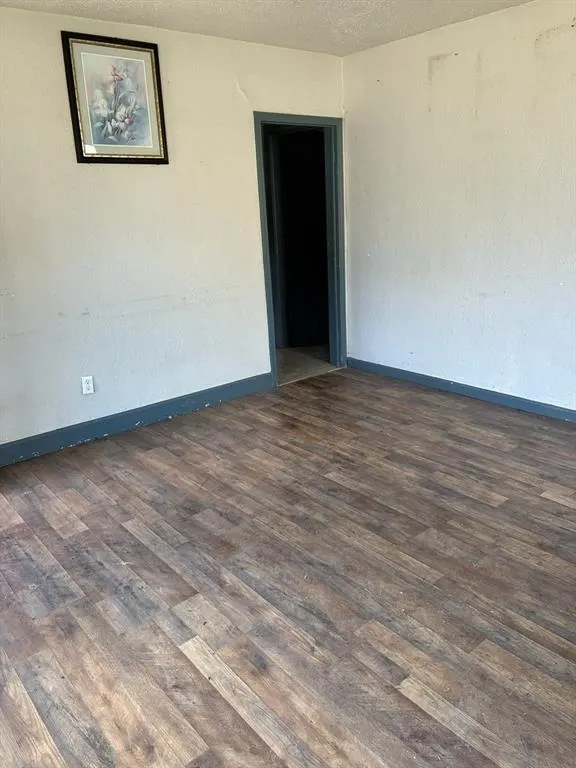 Photo 5 — 2324 SW Binkley Street, Oklahoma City, OK 73119