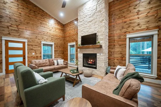 Photo 3 — 133 Bear Maple Trail, Broken Bow, OK 74728