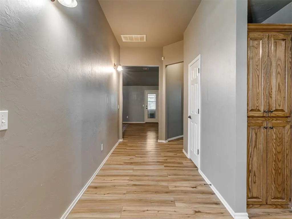 Photo 3 — 8128 Kaden Road, Oklahoma City, OK 73132