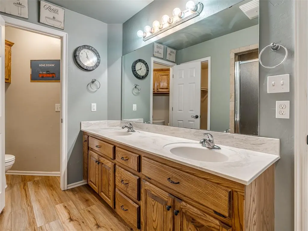Photo 15 — 8128 Kaden Road, Oklahoma City, OK 73132