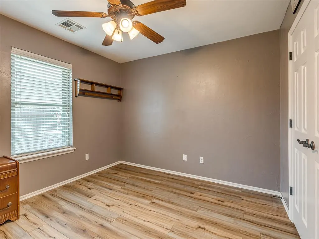 Photo 17 — 8128 Kaden Road, Oklahoma City, OK 73132