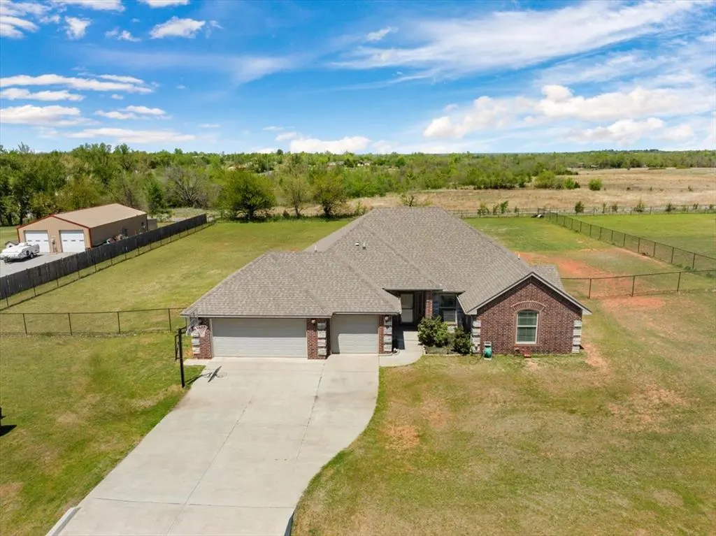 Photo 12 — 2004 County Road 1198, Tuttle, OK 73089