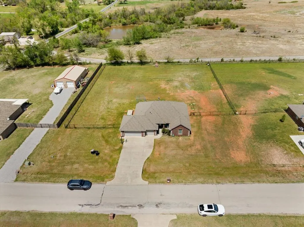Photo 16 — 2004 County Road 1198, Tuttle, OK 73089