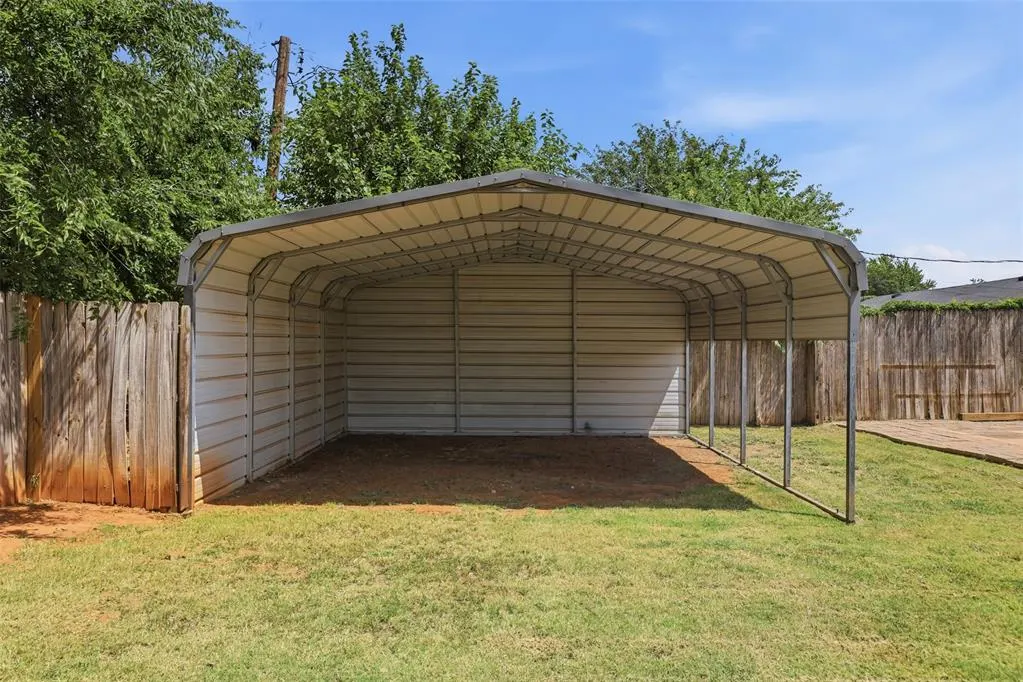 Photo 30 — 1320 S 11th Street, Kingfisher, OK 73750
