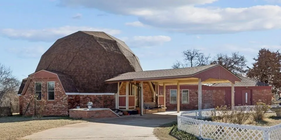 Front exterior — 800 Quail Ridge Road, Newcastle, OK 73065