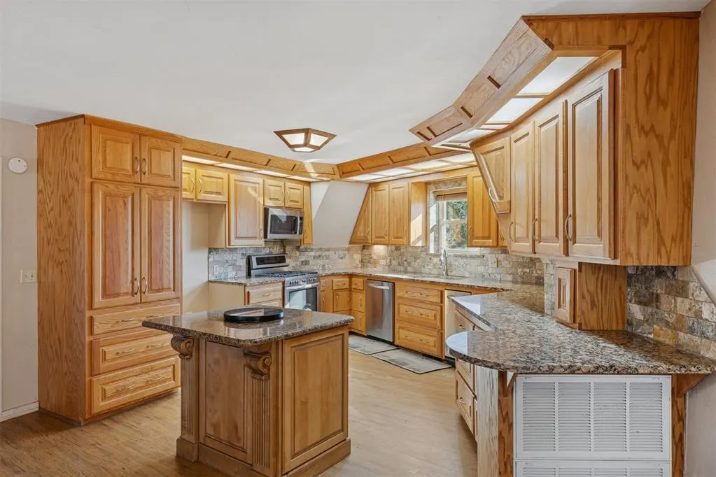 Photo 9 — 800 Quail Ridge Road, Newcastle, OK 73065