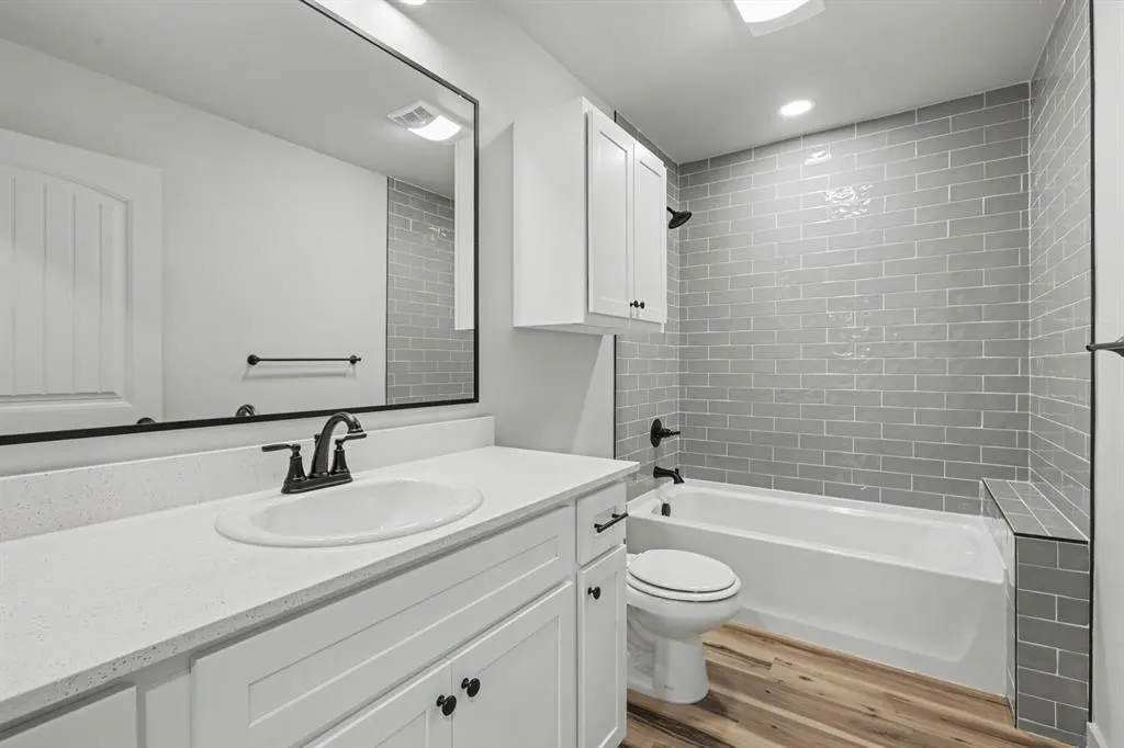 Photo 18 — 9820 NW 144th Street, Yukon, OK 73099