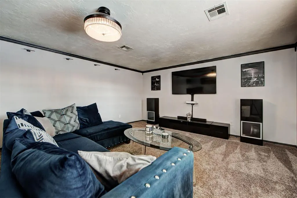 Photo 12 — 2633 SW 75th Street, Oklahoma City, OK 73159