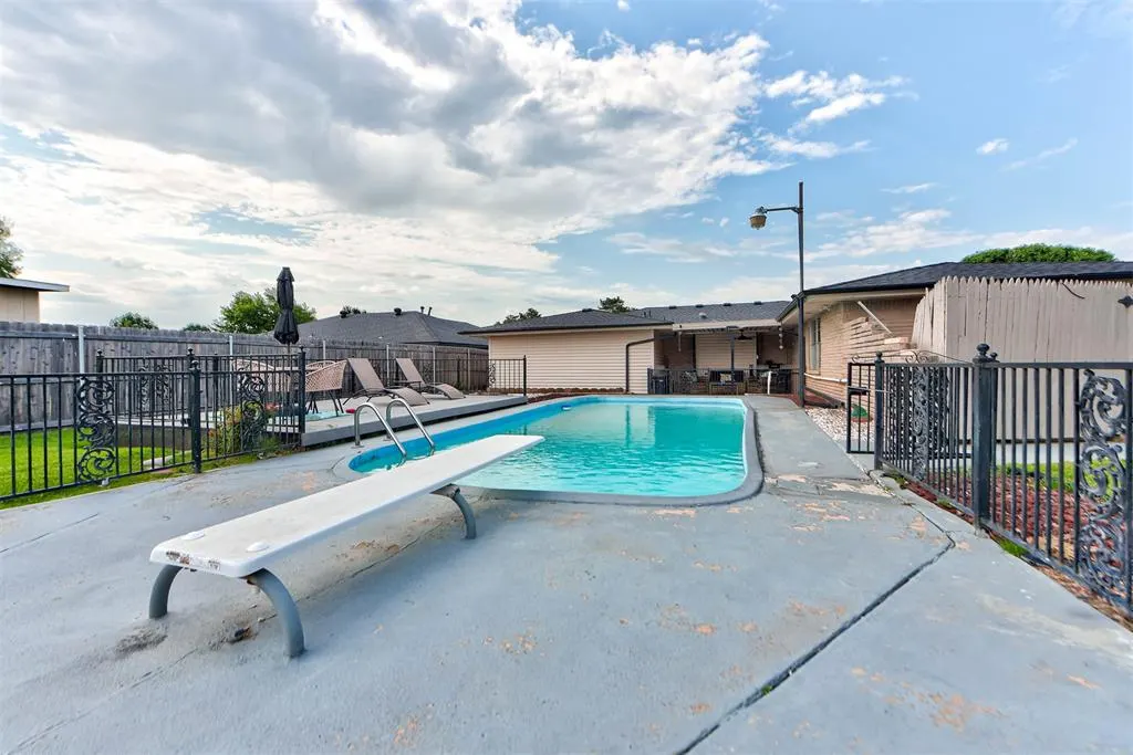 Photo 24 — 2633 SW 75th Street, Oklahoma City, OK 73159