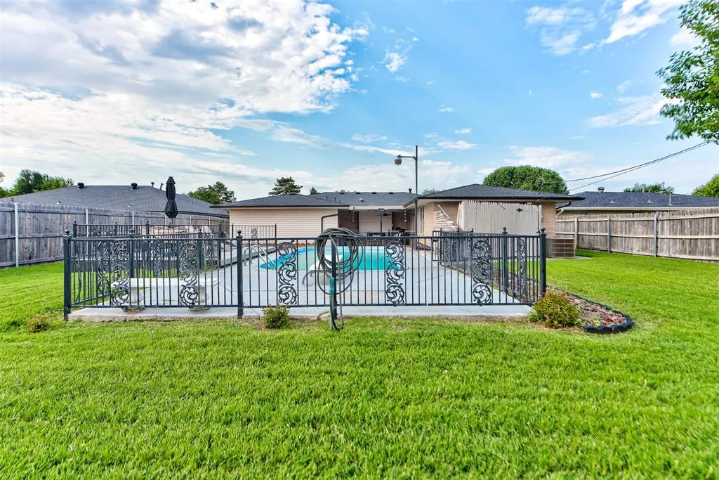 Photo 28 — 2633 SW 75th Street, Oklahoma City, OK 73159