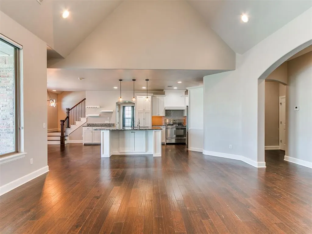 Photo 13 — 31877 Boomer Avenue, Norman, OK 73072