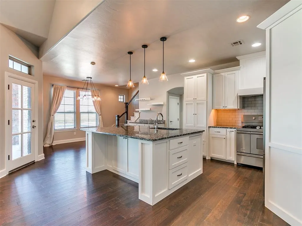 Photo 14 — 31877 Boomer Avenue, Norman, OK 73072