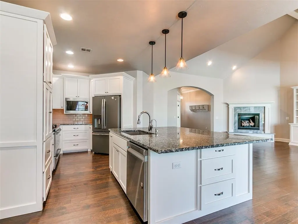 Photo 17 — 31877 Boomer Avenue, Norman, OK 73072