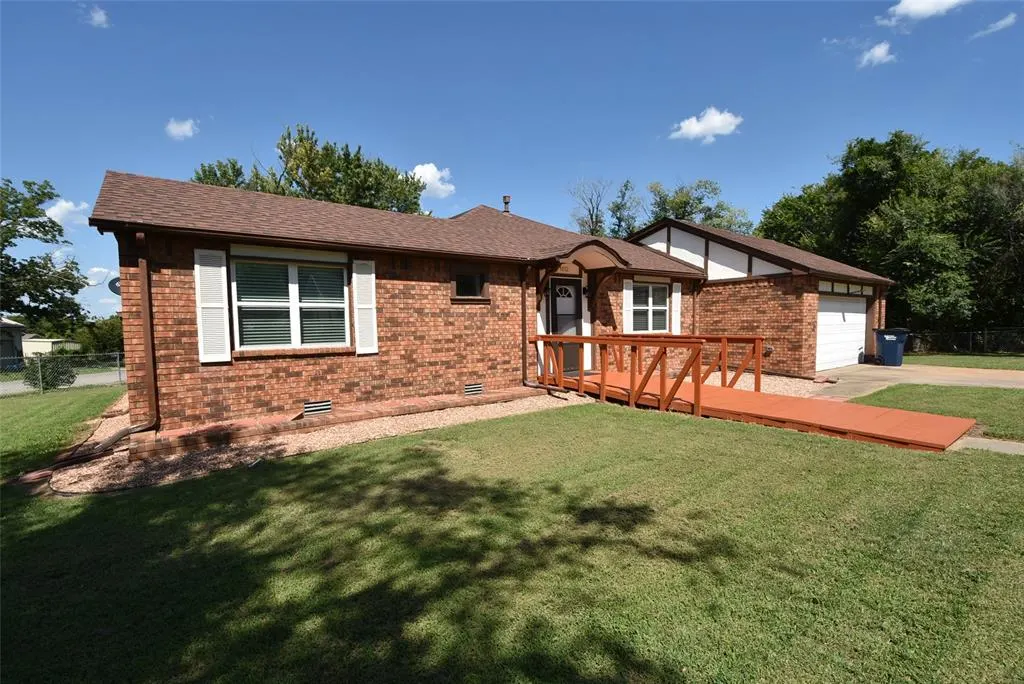 Front exterior — 1612 Foster Avenue, Seminole, OK 74868