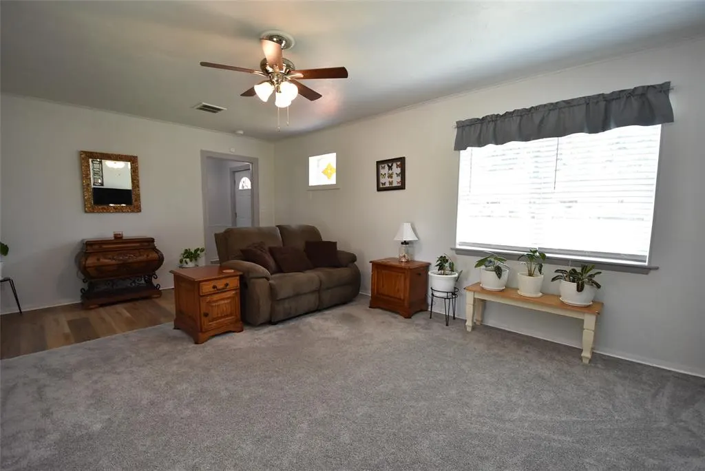 Photo 4 — 1612 Foster Avenue, Seminole, OK 74868