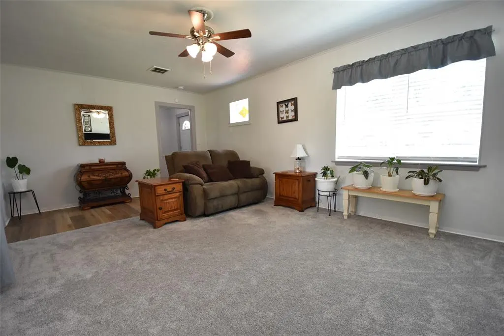 Photo 9 — 1612 Foster Avenue, Seminole, OK 74868