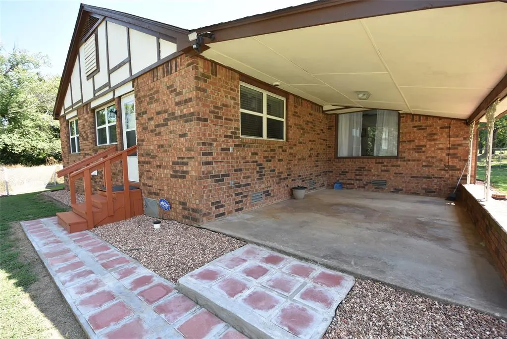 Photo 40 — 1612 Foster Avenue, Seminole, OK 74868